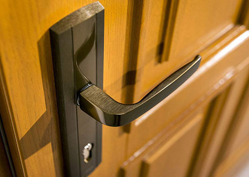 石獅防盜門開鎖（汽車開鎖價(jià)格）