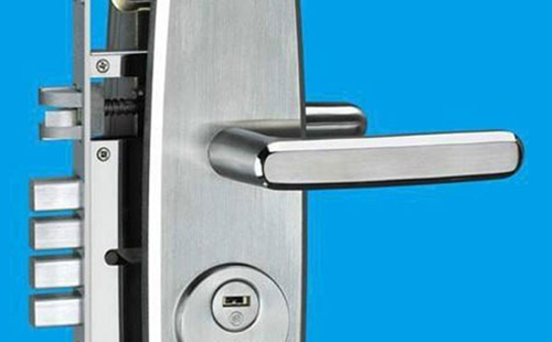 西安汽車遙控鑰匙多少錢(qián)配一把