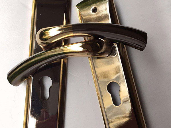 廣州汽車(chē)開(kāi)鎖電話